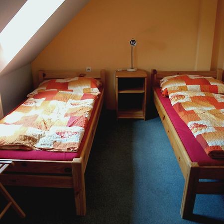 Hostel Skautsky Dom Banska Stiavnica Ngoại thất bức ảnh