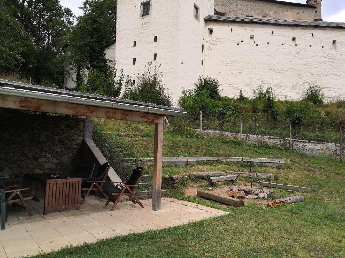 Hostel Skautsky Dom Banska Stiavnica Ngoại thất bức ảnh