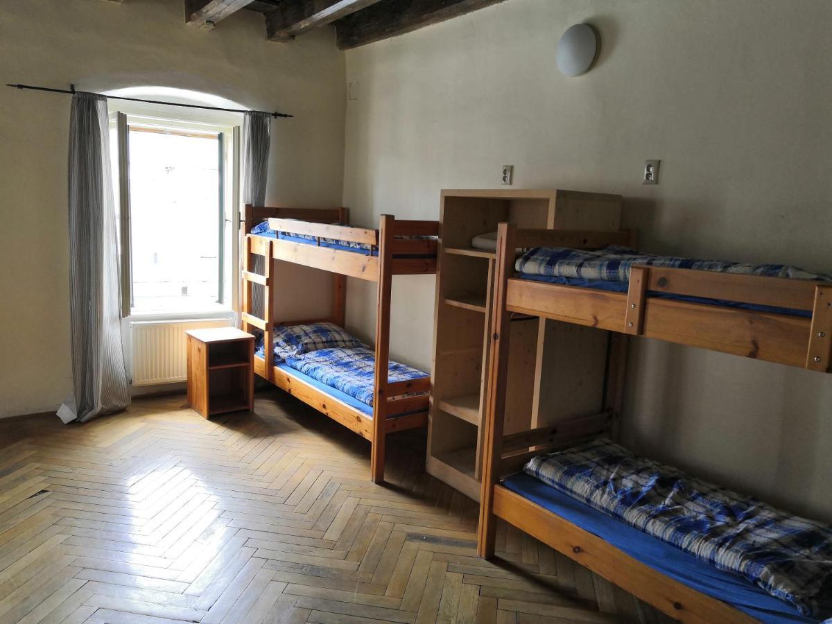 Hostel Skautsky Dom Banska Stiavnica Ngoại thất bức ảnh