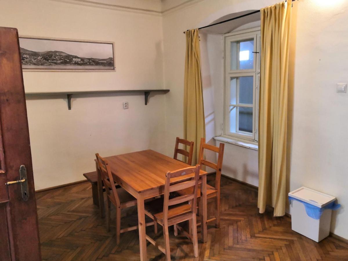 Hostel Skautsky Dom Banska Stiavnica Ngoại thất bức ảnh