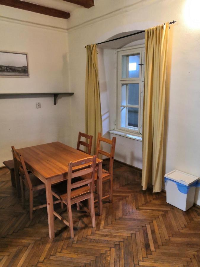 Hostel Skautsky Dom Banska Stiavnica Ngoại thất bức ảnh