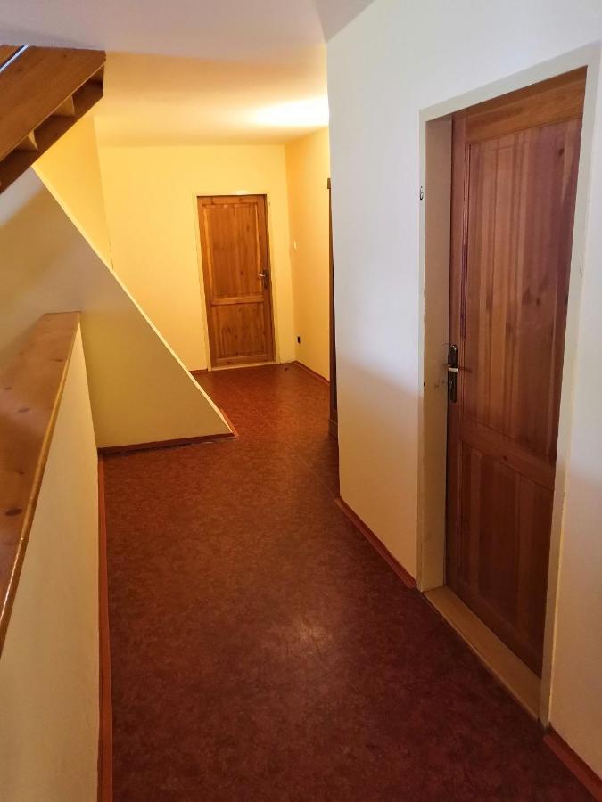 Hostel Skautsky Dom Banska Stiavnica Ngoại thất bức ảnh