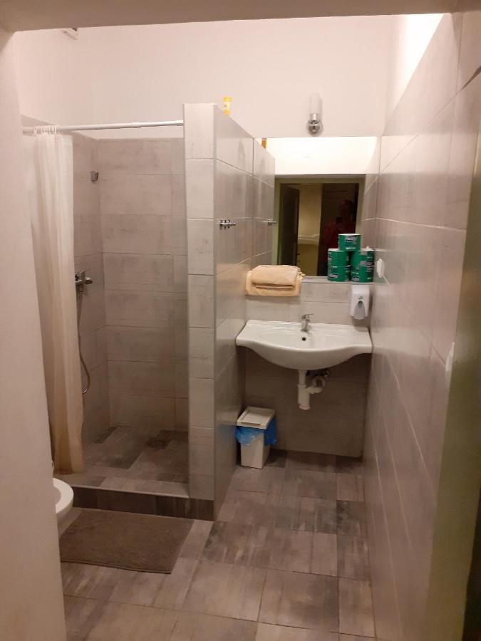 Hostel Skautsky Dom Banska Stiavnica Ngoại thất bức ảnh