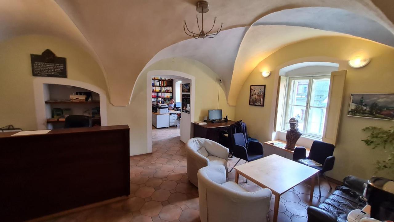 Hostel Skautsky Dom Banska Stiavnica Ngoại thất bức ảnh