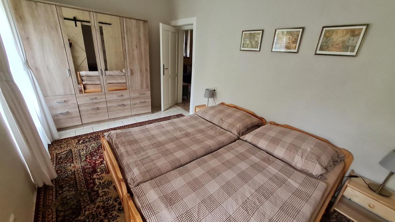 Hostel Skautsky Dom Banska Stiavnica Ngoại thất bức ảnh